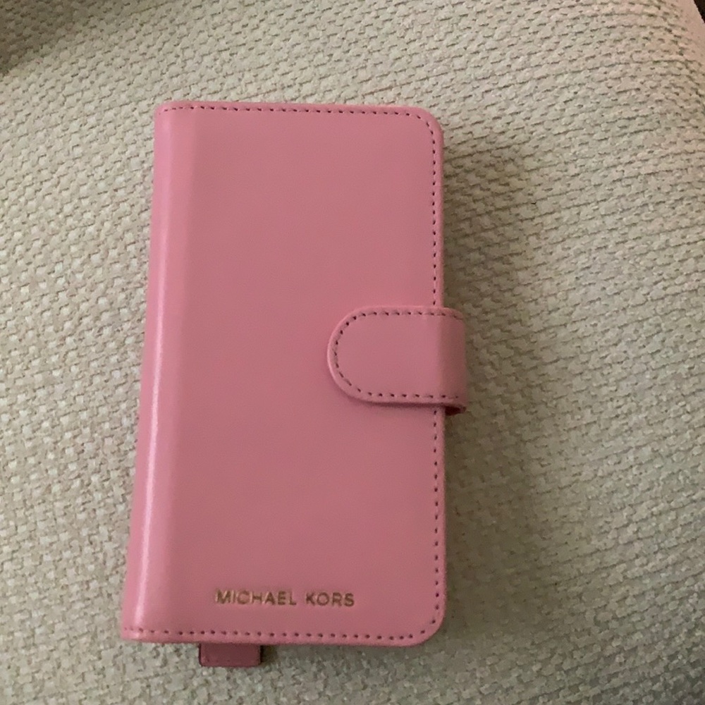 Mk cell cover for xs iPhone